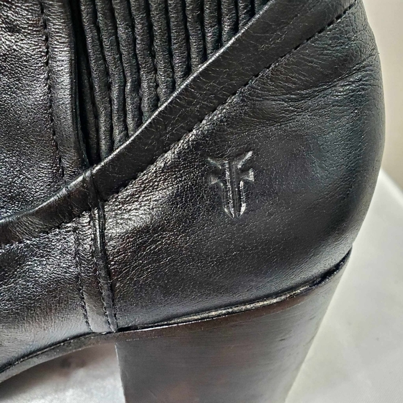 Frye Boots Womens Leather 10 Pull On Chelsea Block Lucinda Scrunch Short Y2K - Picture 6 of 14